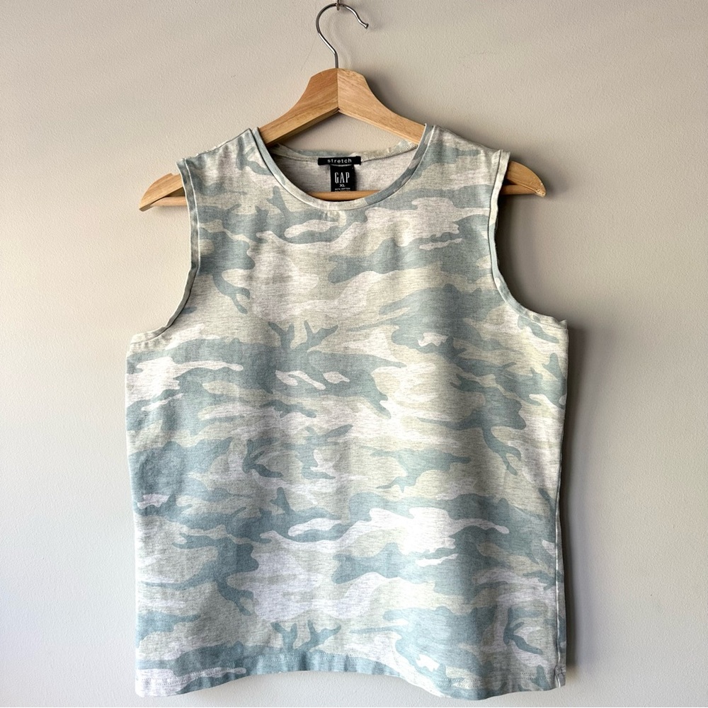 GAP Stretch Camouflage Top